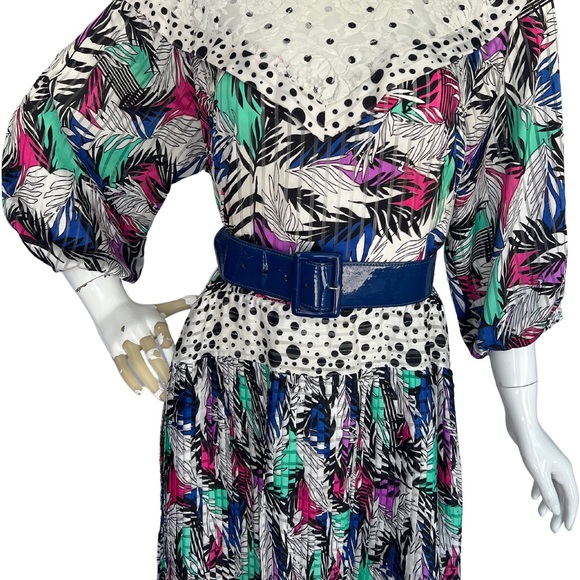 80s Patent Cobalt Blue Wide Belt - Picture 3 of 7